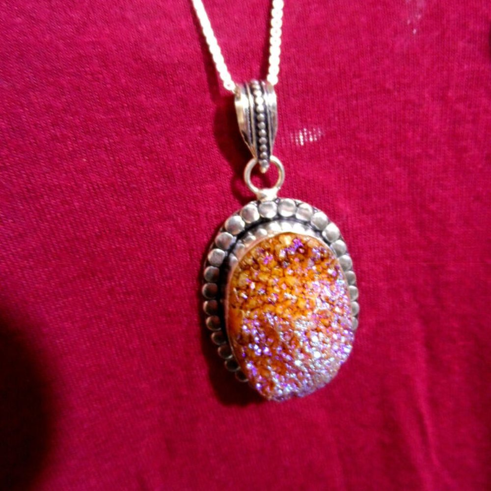New PINK GOLD QUARTZ Crystal Charm Pendant & 28" Necklace Set 925 Silver Scallop